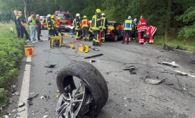 Sechs Verletzte bei schwerem Verkehrsunfall in Bargstedt