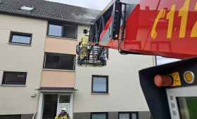 Goslar: Kellerbrand in Mehrfamilienhaus: Mehrere Personen aus Haus gerettet
