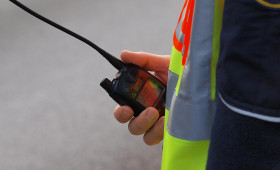 Verkehrskontrolle in Salzgitter: Polizei findet Waffe bei 20-Jährigem 