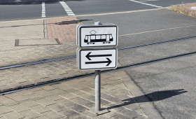 Braunschweig: Kollision zwischen Straßenbahn und Radfahrer 