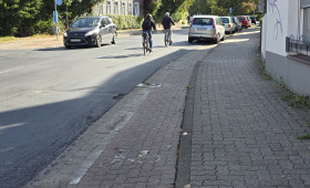 Dauerfalschparker in Straße in Wolfenbüttel sorgt für Ärger bei Radfahrern