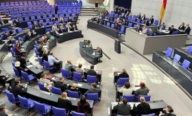 Bundestag stimmt für Erhöhung der Tabaksteuer