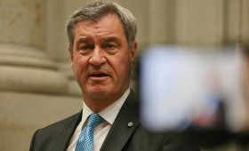 Söder nennt Länderfinanzausgleich "Mist" und droht mit Kündigung
