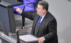 Heil kritisiert eigene Reden als "zu bürokratisch"