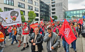 IG Metall läutet Friedenspflicht bei KSM in Hildesheim aus