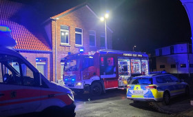 Drei Verletzte bei Wohnungsbrand in Celle-Neuenhäusen