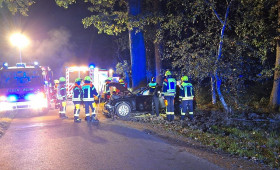 Drei Schwerverletzte nach Verkehrsunfall in Ahausen im Landkreis Rotenburg