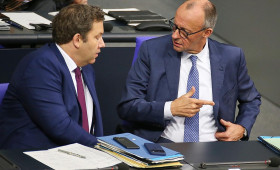 Infratest: Union und AfD verlieren - SPD legt zu