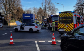 Zwei Verletzte und 25.000 Euro Schaden nach Unfall in Goslar