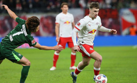 1. Bundesliga Leipzig und Wolfsburg unentschieden