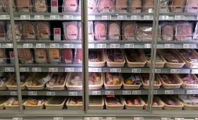 Destatis: Fleischproduktion im Jahr 2025 geringfügig gesunken