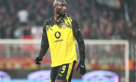 1. Bundesliga: Dortmund gewinnt in Wolfsburg