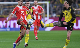 1. Bundesliga: Bayern gewinnen in Dortmund