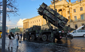 Was macht die Bundeswehr vor dem Braunschweiger Schloss?