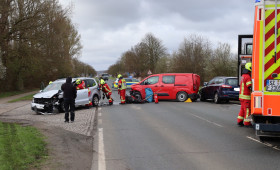 Salzgitter: Drei Personen bei Unfall auf der Nord-Süd-Straße verletzt 