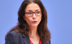 DGB beklagt "massive Angriffe" auf den Sozialstaat