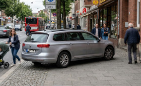 Parken auf dem Gehweg - Ein Problem in Braunschweig?