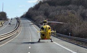Schwerer Unfall auf der A36 bei Schladen - Rettungshubschrauber im Einsatz