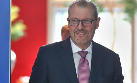 Arbeitgeberverband klagt über Bürokratie bei Ausschreibungen