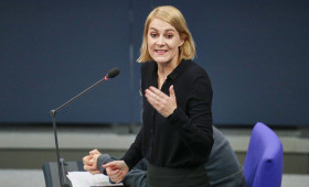 Linke-Fraktionsvize will israelische Siedlungen sanktionieren