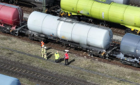 Kerosinaustritt bei Bahn in Lehrte löst Großeinsatz aus