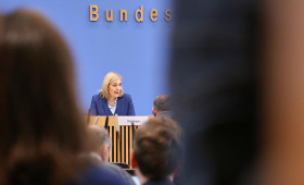 Linke kritisiert Warken-Reform als "Mogelpackung"