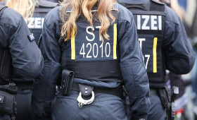 Schwerer Motorradunfall auf der A 28 bei Delmenhorst