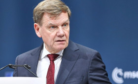 Wadephul mahnt zu Tempo bei Ukraine-Hilfspaket