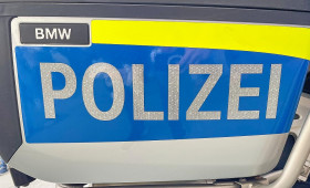 Einbrecher scheitert an aufgehebelter Tür in Hatten