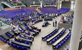 Bundestag beschließt Beschleunigung von Vergabeverfahren