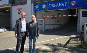 Wolfenbüttel: Kein Bargeld, keine Schranken: Parkhaus wurde umgerüstet