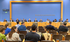 Bundesregierung blickt zurückhaltend auf US-Iran-Verhandlungen