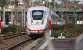 Grüne: Einfrieren der Ticketpreise bei Bahn "richtig und wichtig"