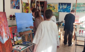 Junge Kunst: Kreatives Programm für Jugendliche in Peine