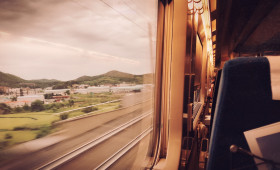 Europaweite Bahnfahrten: EU-Kommission will Reisen einfacher machen