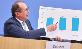Innenminister sieht Deutschland im Fokus von Cyberkriminellen