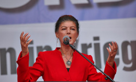 Wagenknecht fordert Rücktritt der Bundesregierung