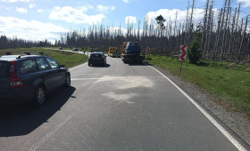 Goslar: Schwerer Unfall auf B242 - Motorradfahrer kollidiert mit Auto