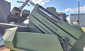 SPD und Union fordern Tempo bei Raketen-Produktion