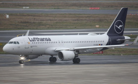 Spiegel zieht Meldung zu Kerosinmangel bei Lufthansa zurück