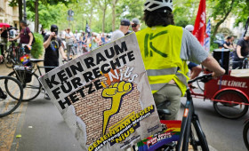 Rund 50 Teilnehmer bei Demo gegen "Nius" und "Apollo"