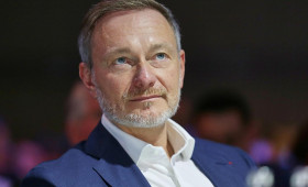 Lindner kritisiert Merz scharf wegen Kapitalrente