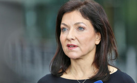Reiche will Schwellenwerte für Fusionskontrolle anheben