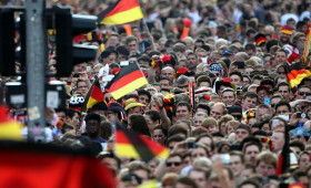 Wissenschaftler wollen zur WM "Fußballfieber" erforschen