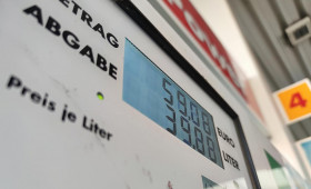 Kraftstoffpreise fallen eine Woche vor Tankrabatt-Ende