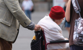 Städtebund zeigt sich enttäuscht über geplante Pflegereform