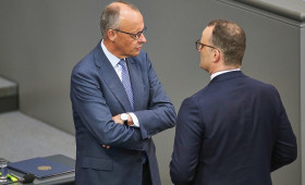 Spahn-Rücktritt: Merz will Nachfolge vor Urlaubszeit klären