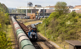 Schwerer Arbeitsunfall bei Salzgitter  AG: Mann von Werkslok erfasst