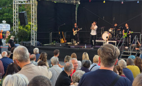 Bombino verpasst Flug: Paul Brunner eröffnet Kultursommer in Wolfenbüttel