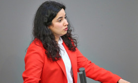Grüne kritisieren neue Förderkriterien von "Demokratie leben"